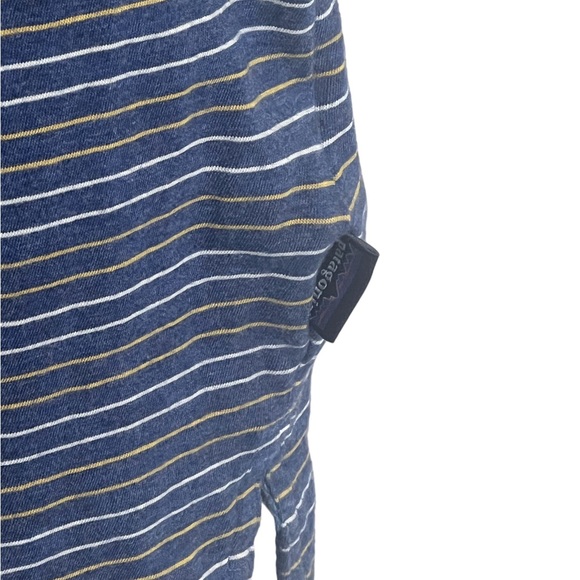 Patagonia,Size Medium, Blue, short sleeve, 3/4 Button Collar Polo, K27 - Picture 11 of 11